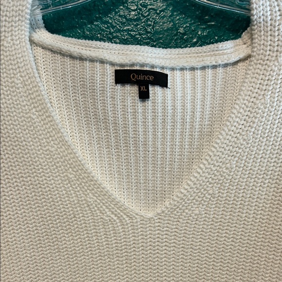 Quince White V-Neck Sweater - Picture 3 of 9